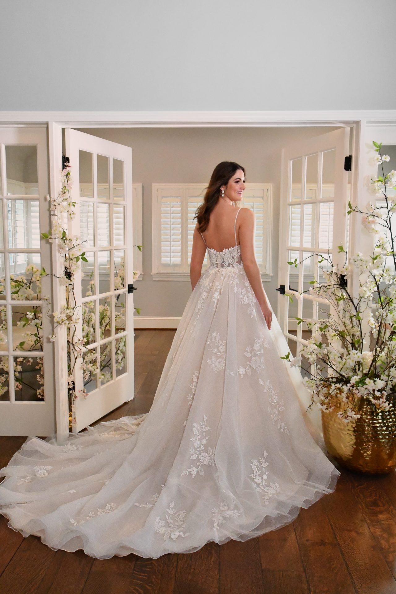 Essense of Australia | B. B. Bridal - Calista | B.B. Bridal